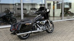 Neumaschine Street Glide
