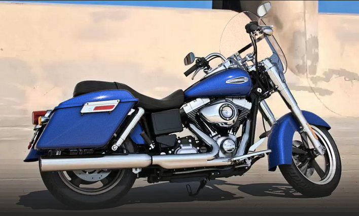 Dyna Switchback 2015 in Superior Blue