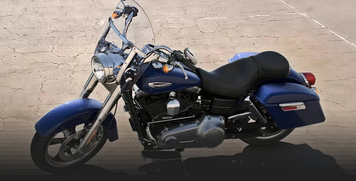 Dyna Switchback 2015 in Superior Blue