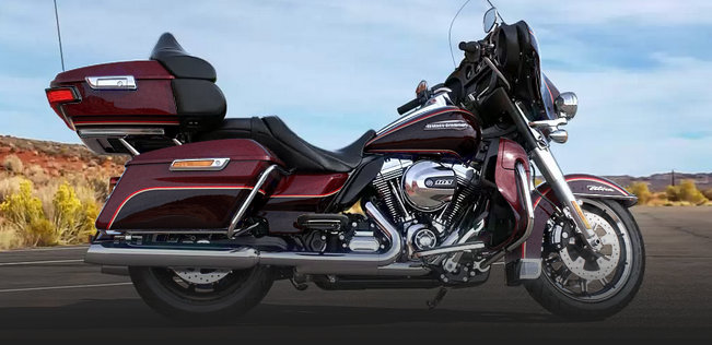 Electra Glide Ultra Classic 2015 in Mysterious Red Sungo / Blackened Cayenne Sunglo