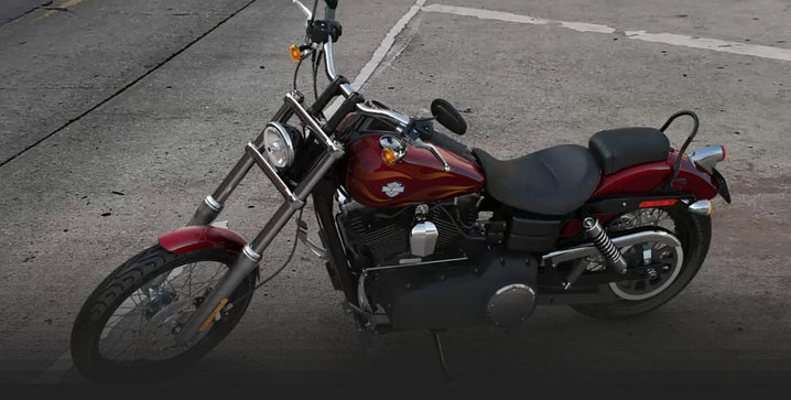 Dyna Wide Glide 2015 in Mysterious Red Sunglo with Flames