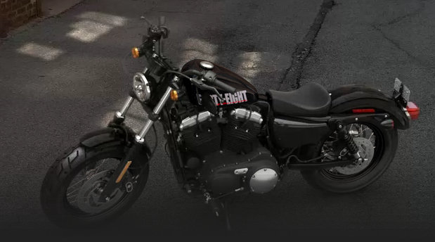 Sportster Forty-Eight 2015 in Vivid Black