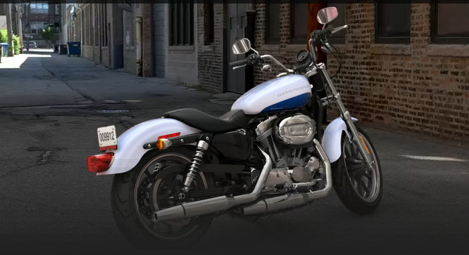 Sportster XL 883 SuperLow 2015 in White Hot Pearl / Blue Hot Pearl