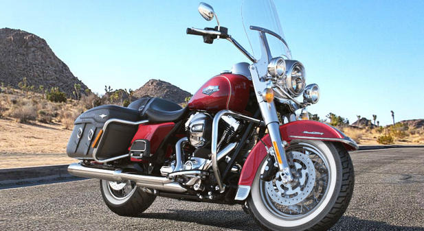 Road King Classic Modell 2016 in Velocity Red Sunglo