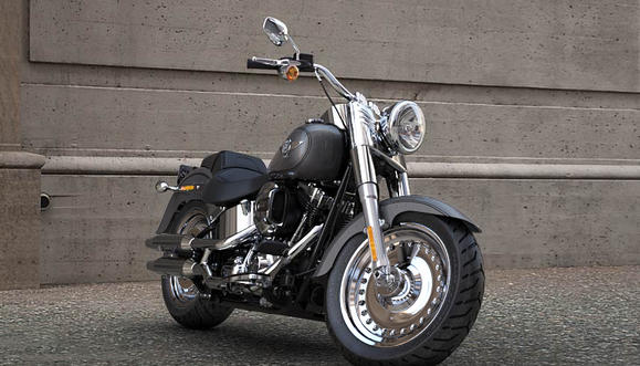 Softail Fat Boy Modell 2016 in Charcoal Pearl