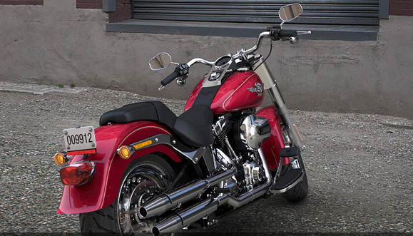 Softail Fat Boy Modell 2016 in Velocity Red Sunglo