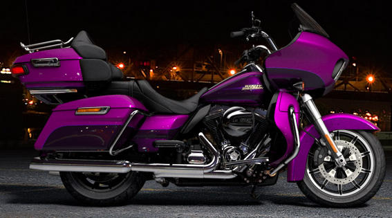 Road Glide Ultra Modell 2016 in Purple Fire & Blackberry Smoke
