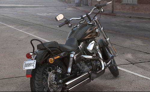 Dyna Wide Glide Modell 2016 in Black Quartz with Flames