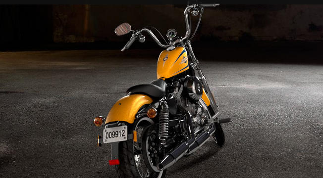 Sportster XL 1200 Seventy-Two Modell 2016 in Hard Candy Gold Flake