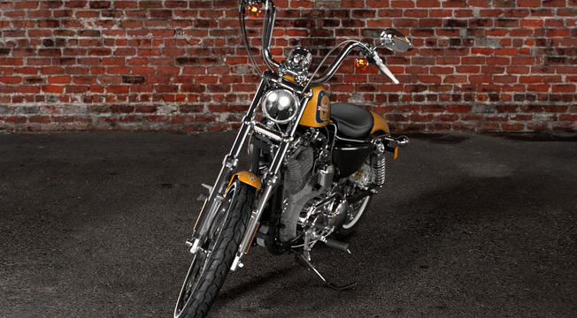Sportster XL 1200 Seventy-Two Modell 2016 in Hard Candy Gold Flake