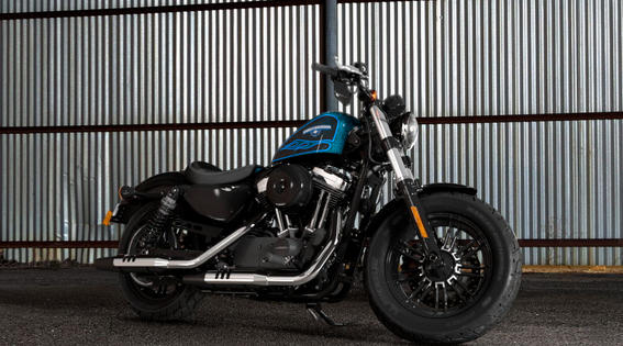 Sportster Forty-Eight Modell 2016 in Hard Candy Cancun Blue Flake