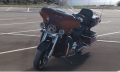 CVO Limited Modell 2019 in Auburn Sunglo & Black Hole with Rich Bourbon