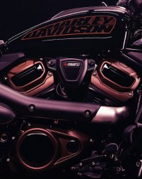 Sportster S / Brandneuer Motor: Revolution Max 1250T