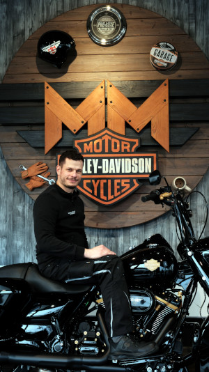 Alex, Azubi (Werkstatt)