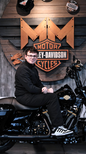 Marcel, Fahrzeugaufbereitung